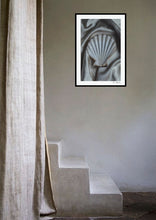 Load image into Gallery viewer, Silk Shell