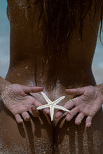 Load image into Gallery viewer, Mains et petite étoile