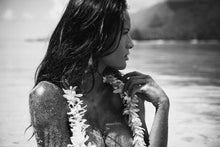 Load image into Gallery viewer, Moe Vahine