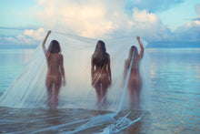 Load image into Gallery viewer, Nues au loin