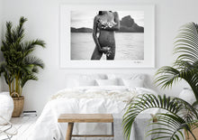 Load image into Gallery viewer, Flowers from Bora Bora