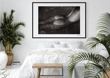 Load image into Gallery viewer, Courbes dans l'eau