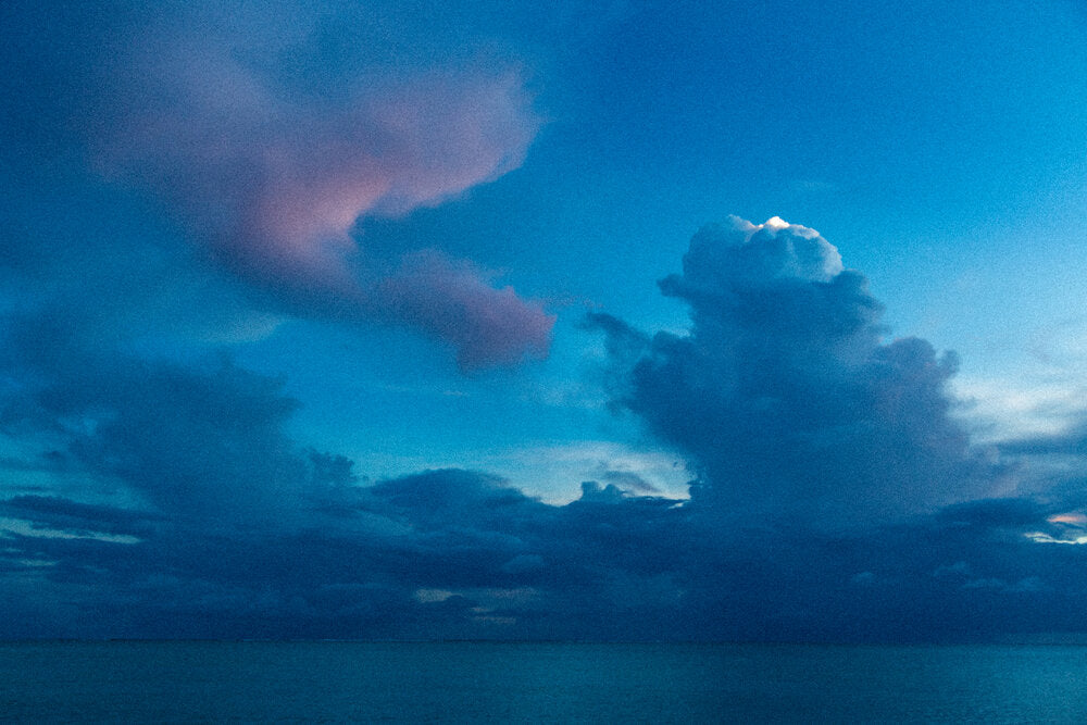 Ciel et nuages au dessus du lagon